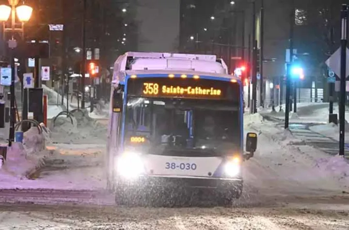 افزایش مسافرانی که حاضر نیستند برای اتوبوس یا مترو در مونترال از جیبشان پول بدهند